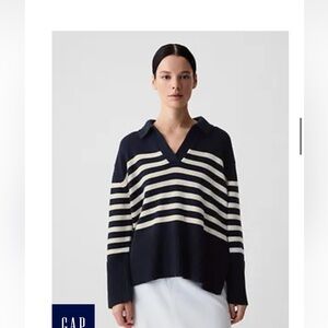 NWT Gap 24/7 Split Hem Polo Sweater - size Large